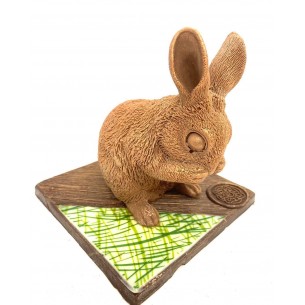 Petit lapin qui mange